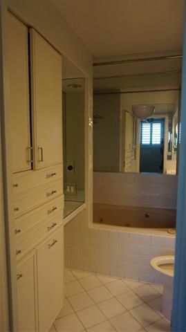 Building Photo - 3883 Turtle Creek Blvd