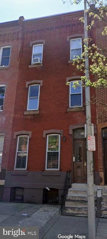Primary Photo - 1732 W Diamond St