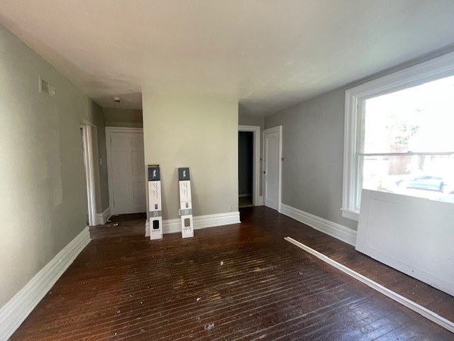 Building Photo - 617 Portage Ave