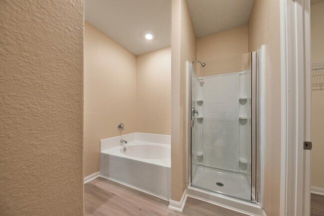 Building Photo - 21018 Sunshine Meadow Dr
