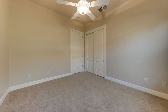 Building Photo - Luxury 4-Bedroom Home in El Dorado Hills Exclusive Serrano Community!