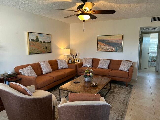 Primary Photo - 243 Suffolk F