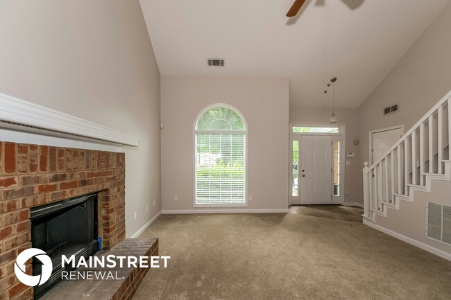 Building Photo - 117 Brookhaven Ln