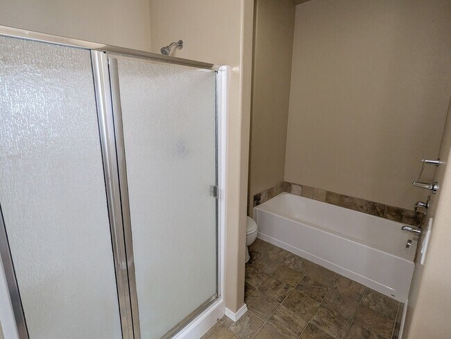 Building Photo - 5997 Blue River Dr SE