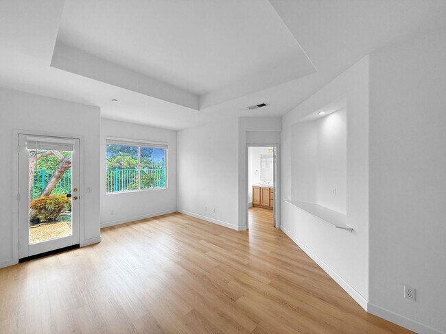 Building Photo - Stunning 3B/2BA House in Carlsbad!