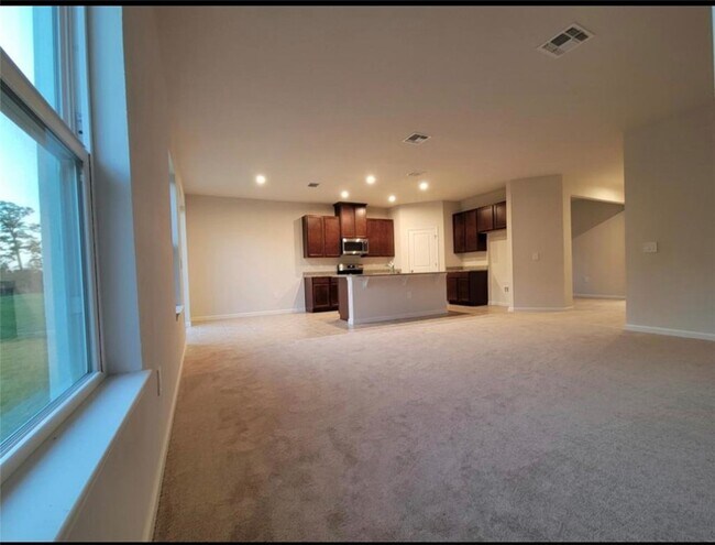 Building Photo - 4162 Keeson Cir