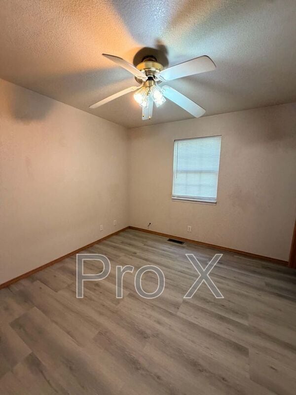 Building Photo - 4563 E Zora St