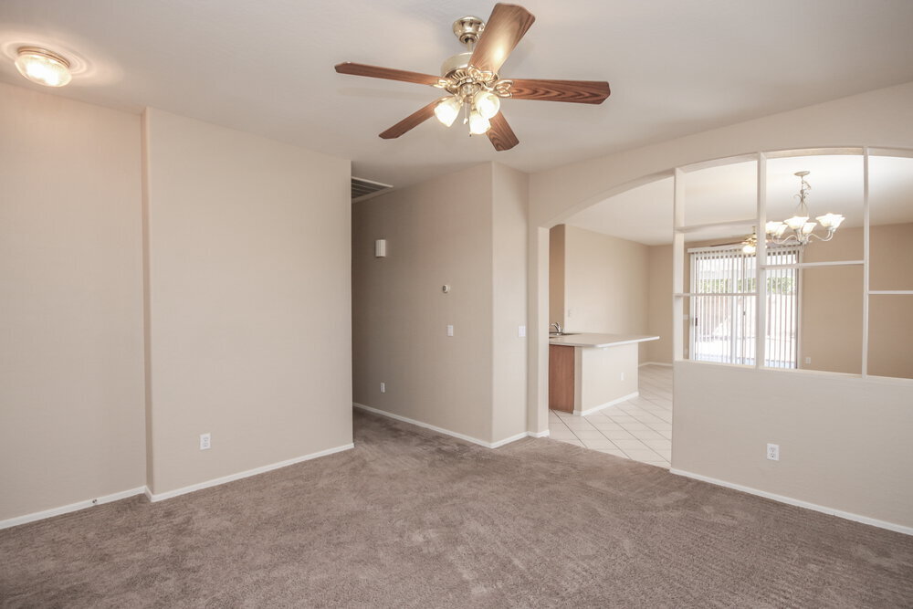 Building Photo - 11170 W Holly St