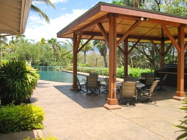 Building Photo - Kai Ani Village - Furnished 2 bed 2 bath - Pool, Cabanas, Hot Tub, and Close to the Beach to Kai ...