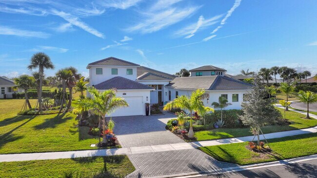 Building Photo - 11460 SW Pietra Wy