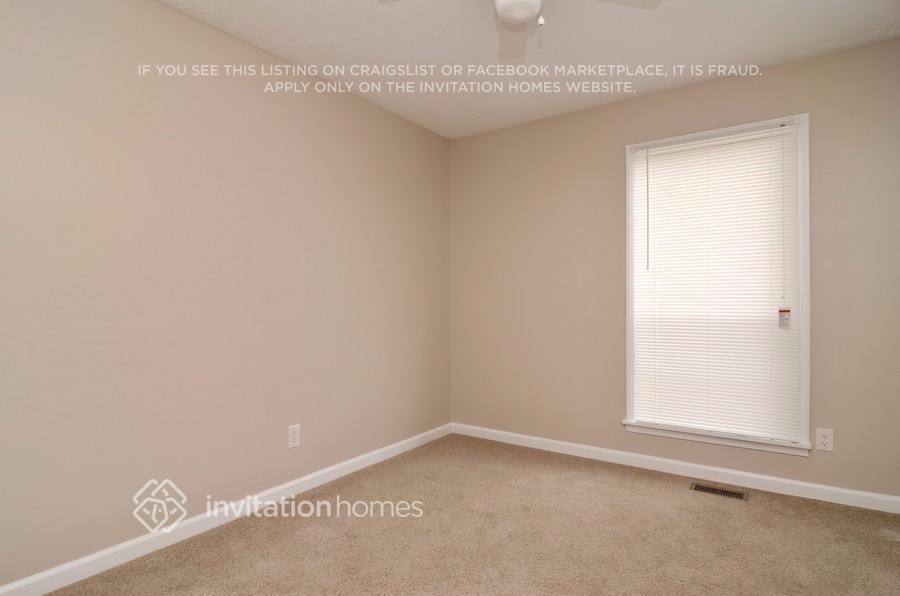 Building Photo - 4961 Ridgeside Ct