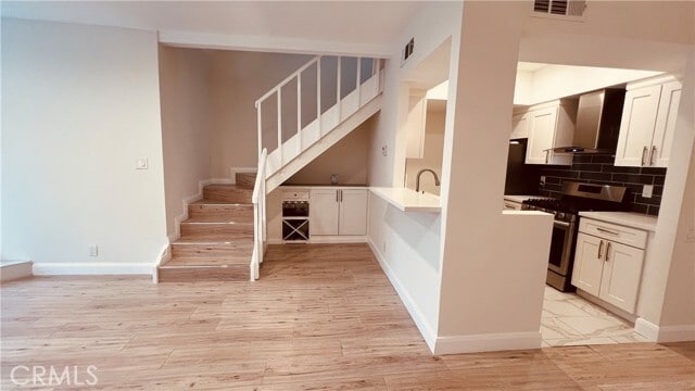 Building Photo - 17836 Magnolia Blvd