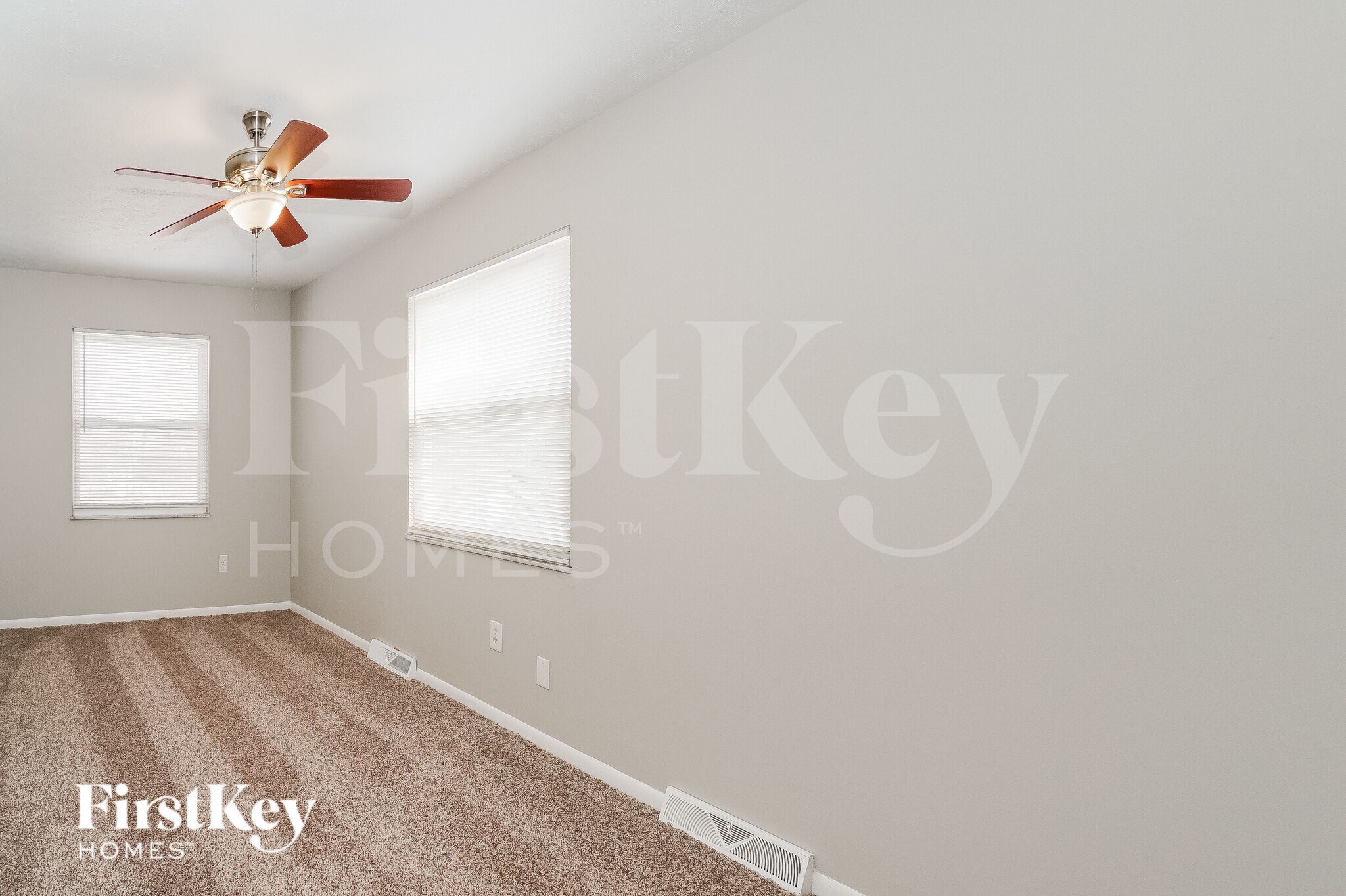 Building Photo - 1369 Greenock Rd