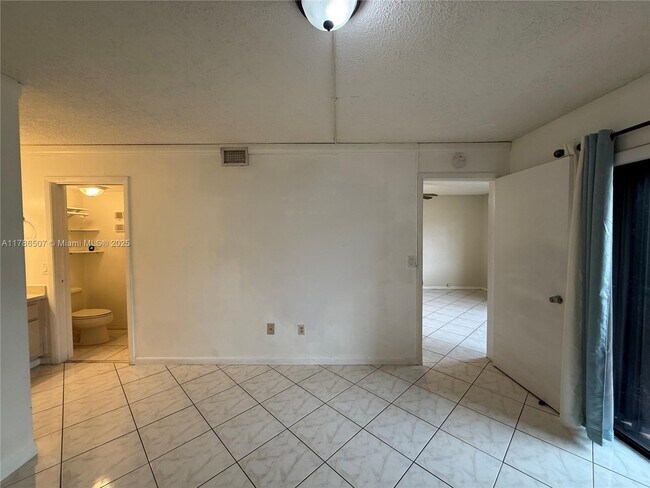 Building Photo - 6555 W 26th Dr