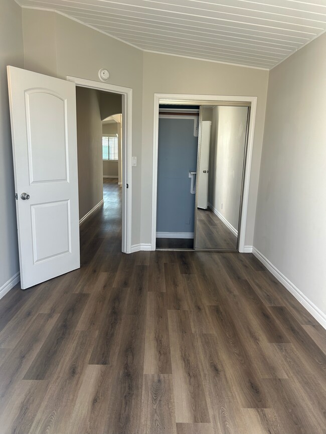 Building Photo - 15327 Pimenta Ave