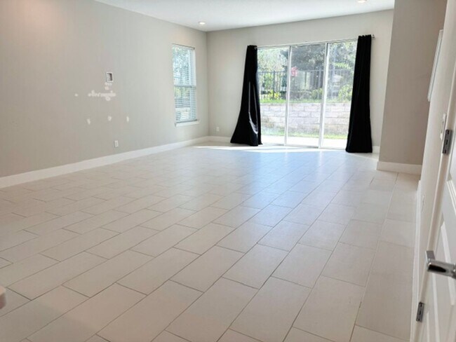 Building Photo - 7825 Spectrum Dr