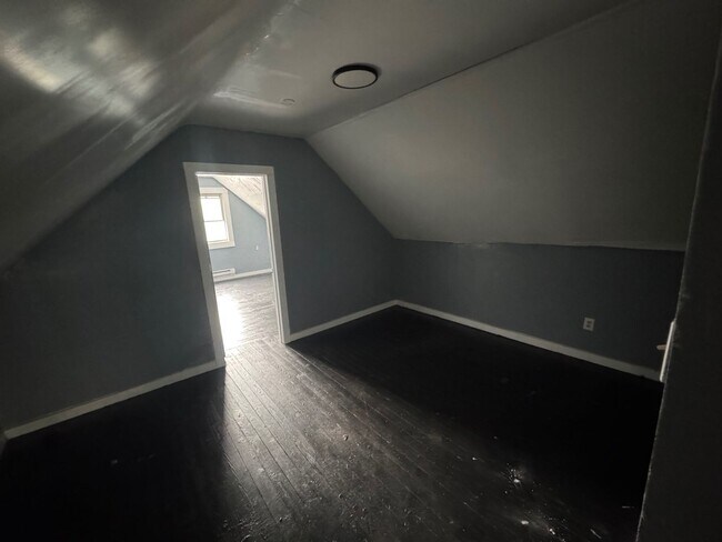 Building Photo - 13302 Cranwood Dr