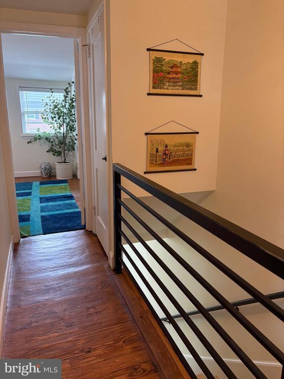 Building Photo - 509 D St