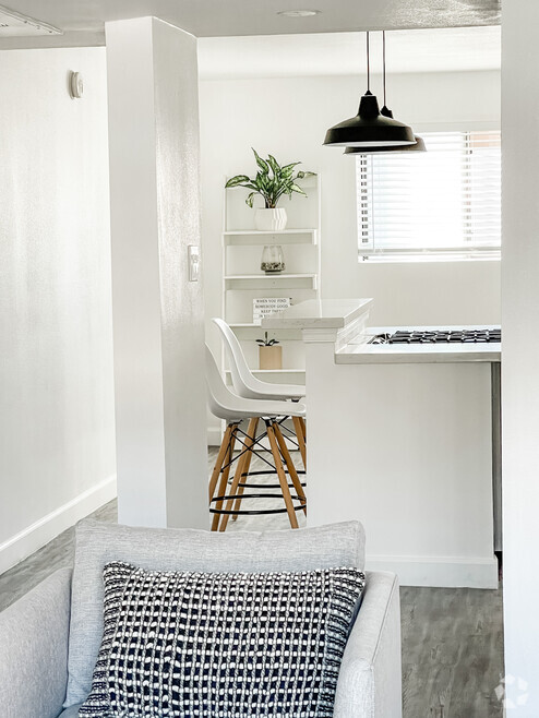 Kitchen Island - The Brentwood