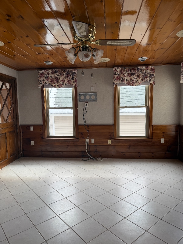 Building Photo - 61 C St