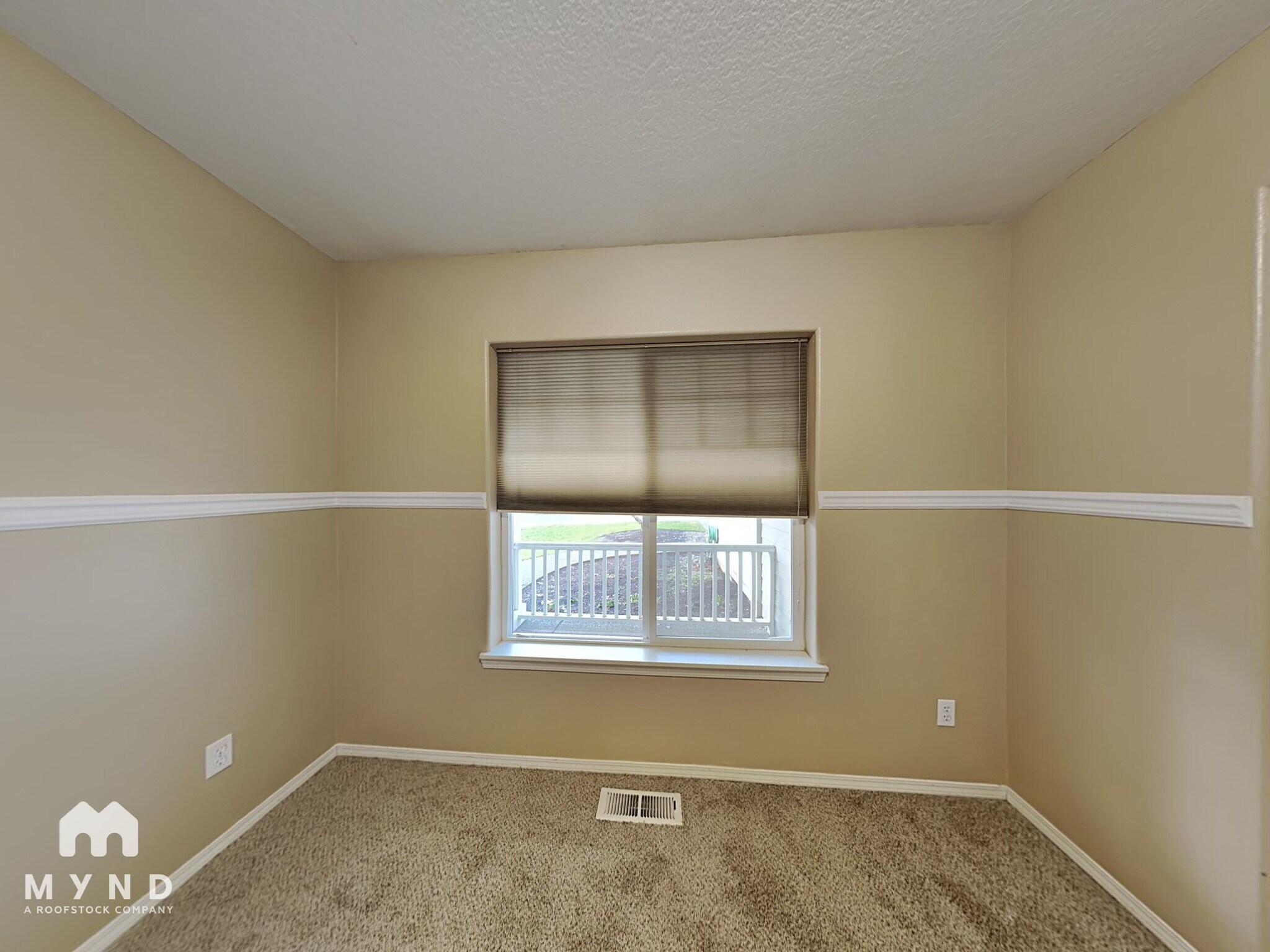 Building Photo - 15308 SW Highpoint Dr