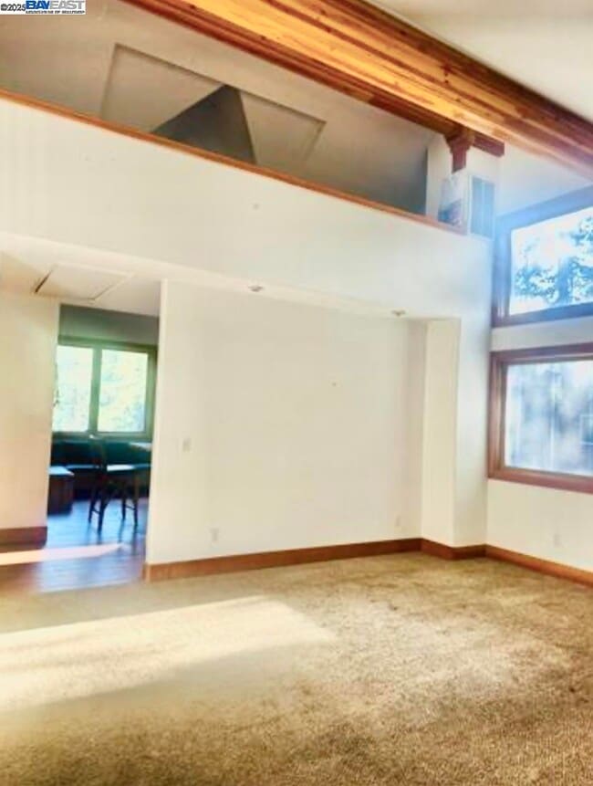 Building Photo - 13273 Sierra Dr W