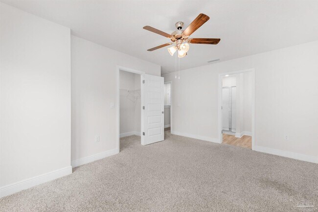 Building Photo - 6316 Grove Park Dr