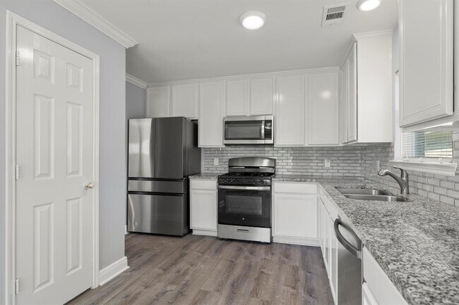 Building Photo - 12710 Ravens Chase Ln