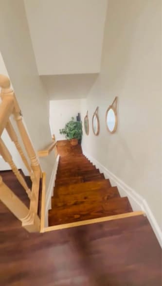 Building Photo - 20 Lawry Ct