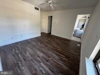 Building Photo - 632 Foxton Ct