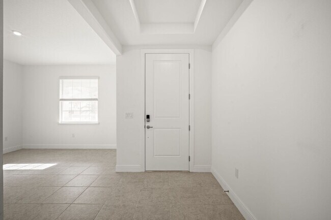 Building Photo - Gorgeous 4BR/3BA home in Island Forest Preserve