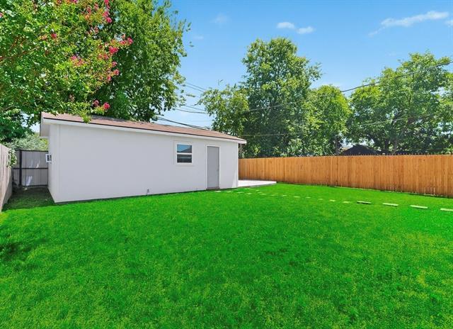 Building Photo - 6622 Victoria Ave