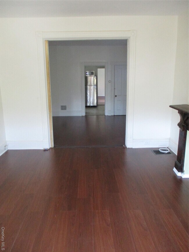 Building Photo - 33 Bay View Terrace