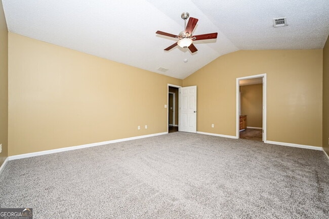 Building Photo - 1876 Simmons Ln