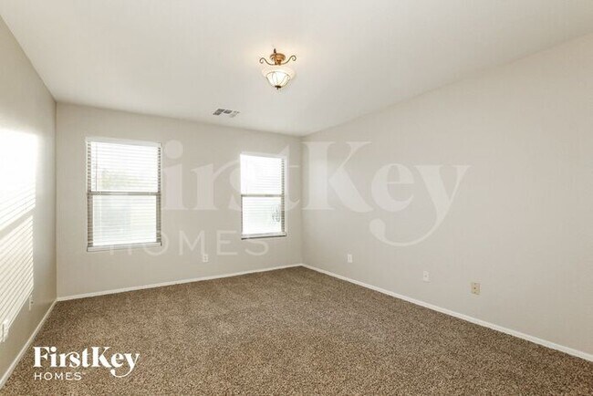 Building Photo - 15078 N 172nd Ln