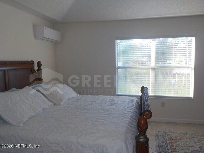 Building Photo - 1761 Oak Grove Dr S