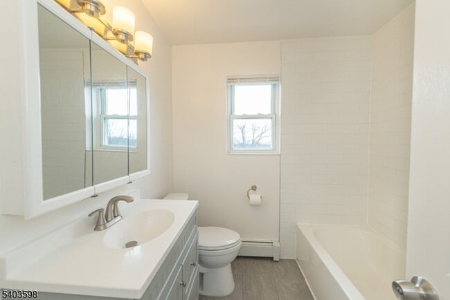 Building Photo - 2467 NJ-10