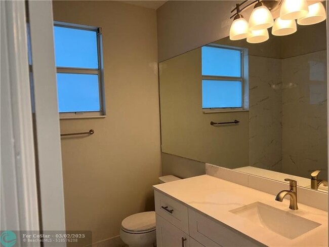Building Photo - 4602 SW 160th Ave