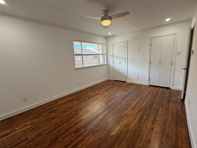 Building Photo - 4040 San Felipe St