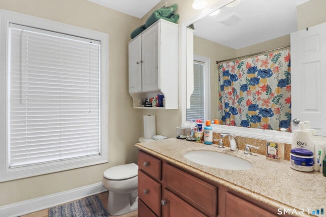 Building Photo - 59 Liberty St