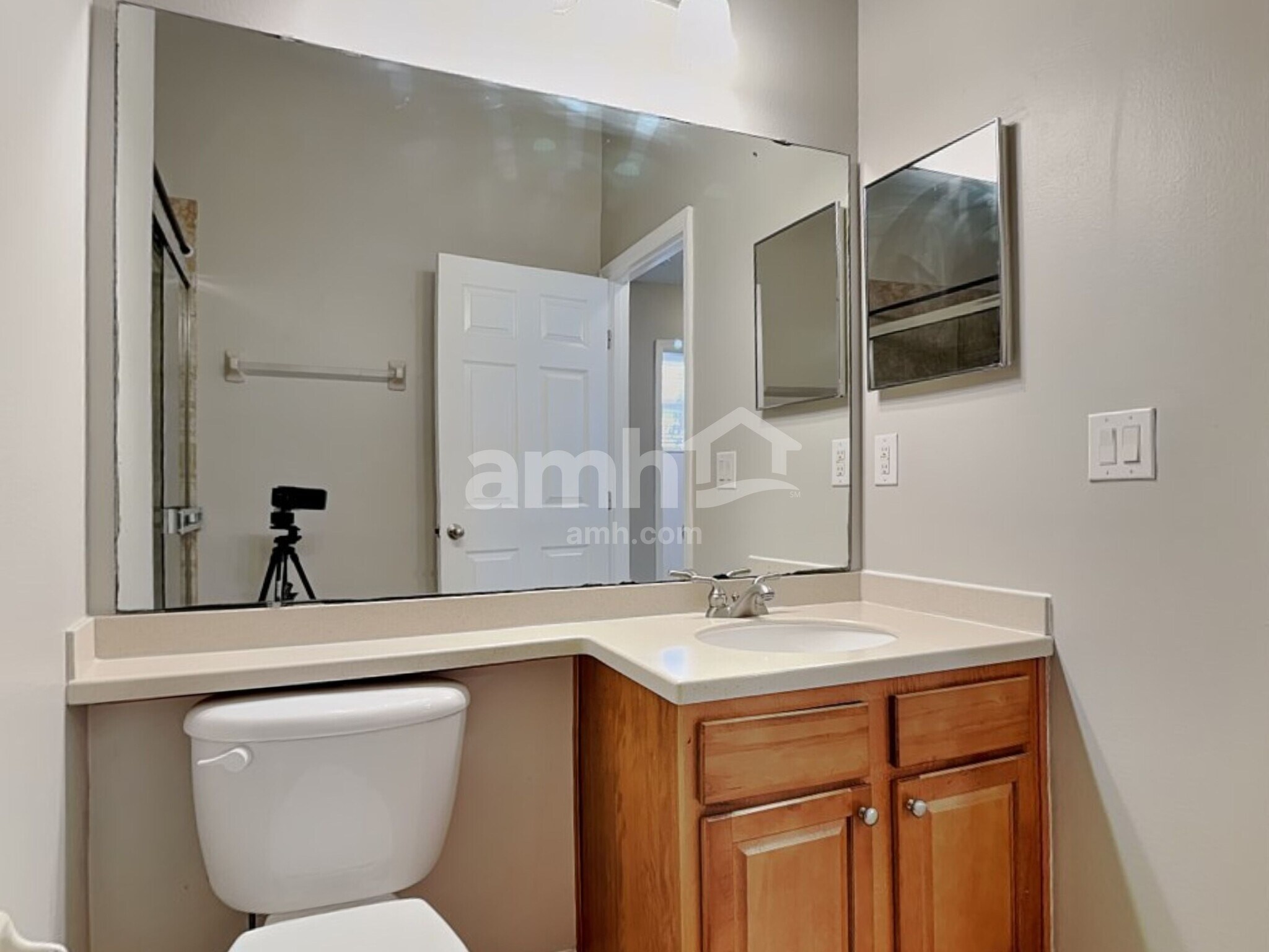 Building Photo - 15046 Braywood Trail