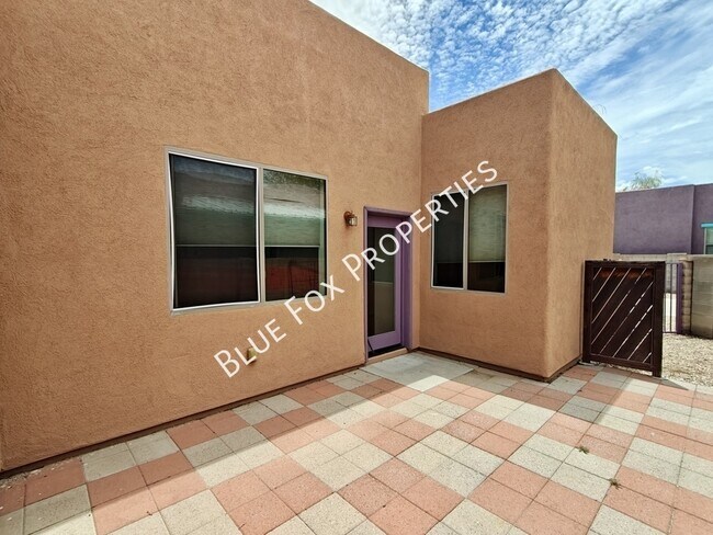 Building Photo - 1292 Paseo Luna Blanca