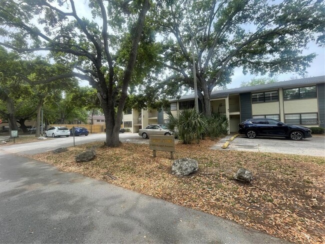 Primary Photo - 4809 S Mound Ave