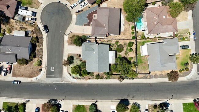 Building Photo - 3430 Bahia Pl