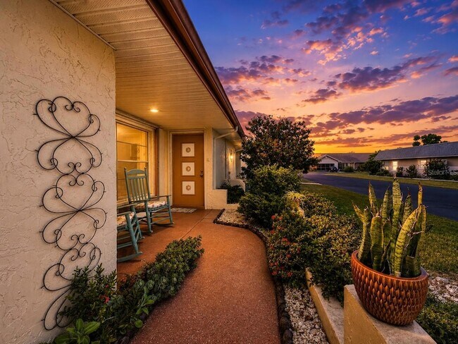 Building Photo - 310 Faircross Cir