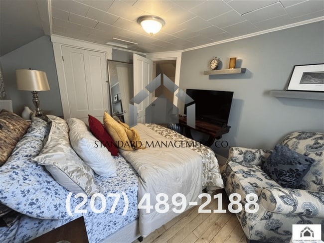 Building Photo - Fully Furnished 4 Bed Single Family House ...