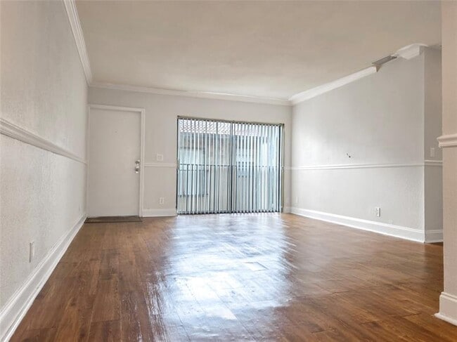 Building Photo - 3187 Coral Ridge Dr