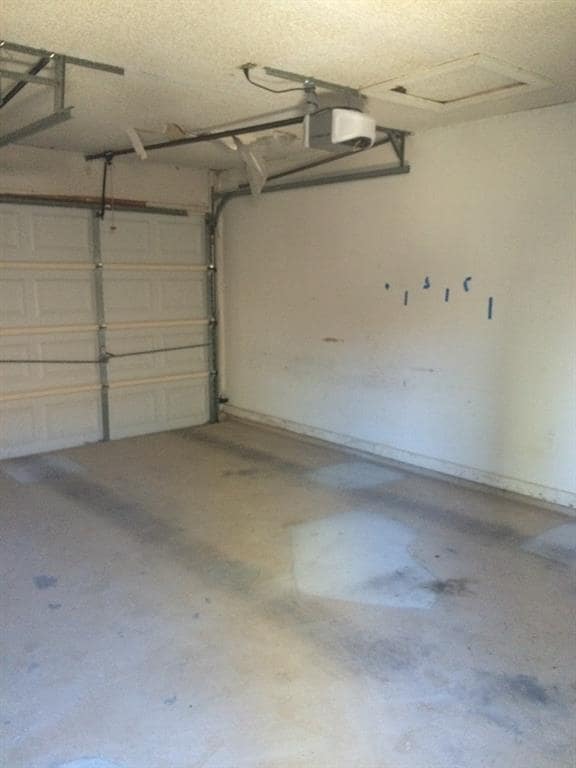 Building Photo - 1734 Timberwood Dr