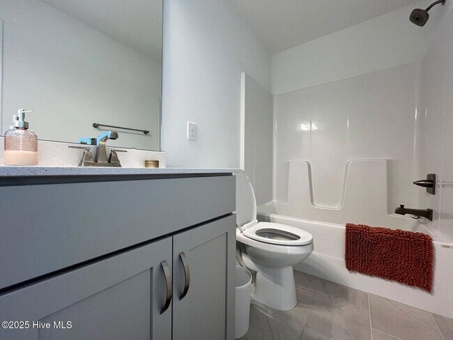 Building Photo - 1028 Hyco rd