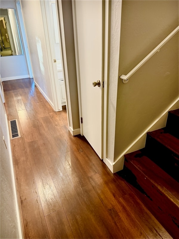 Building Photo - 7428 S 700 E